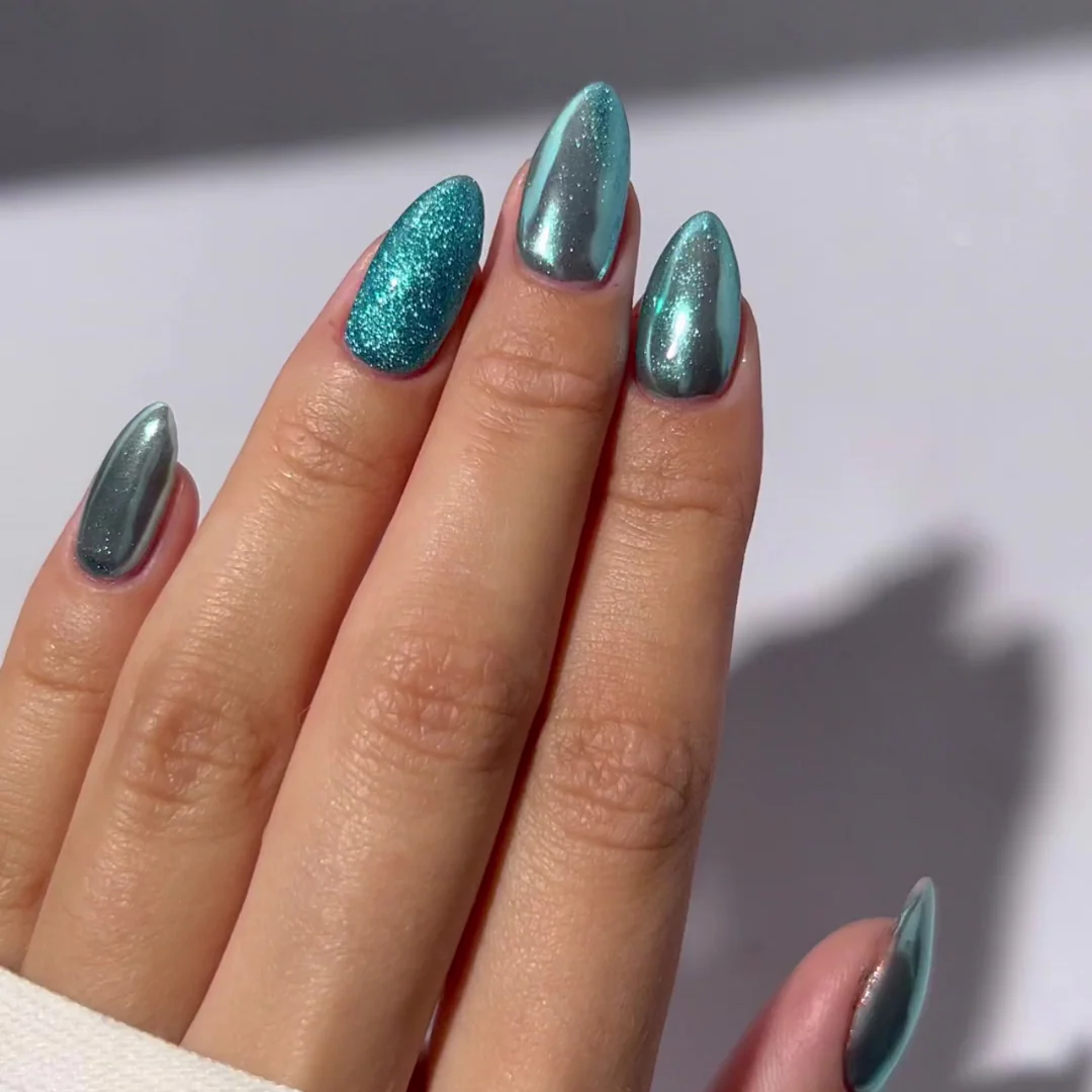 Azure - Metallic Nail Powder - Image 3