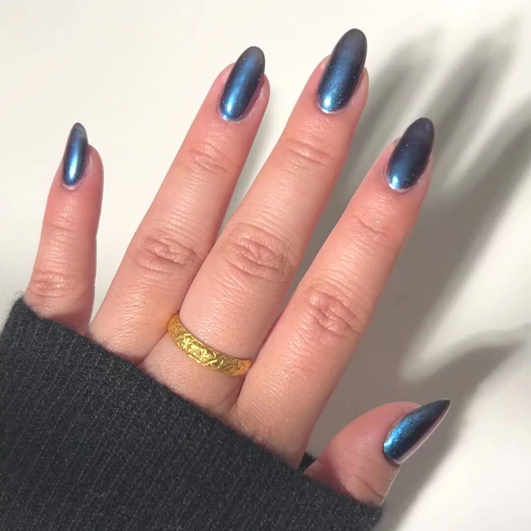 Lagoon - Shade Shift Metallic Nail Powder - Image 2