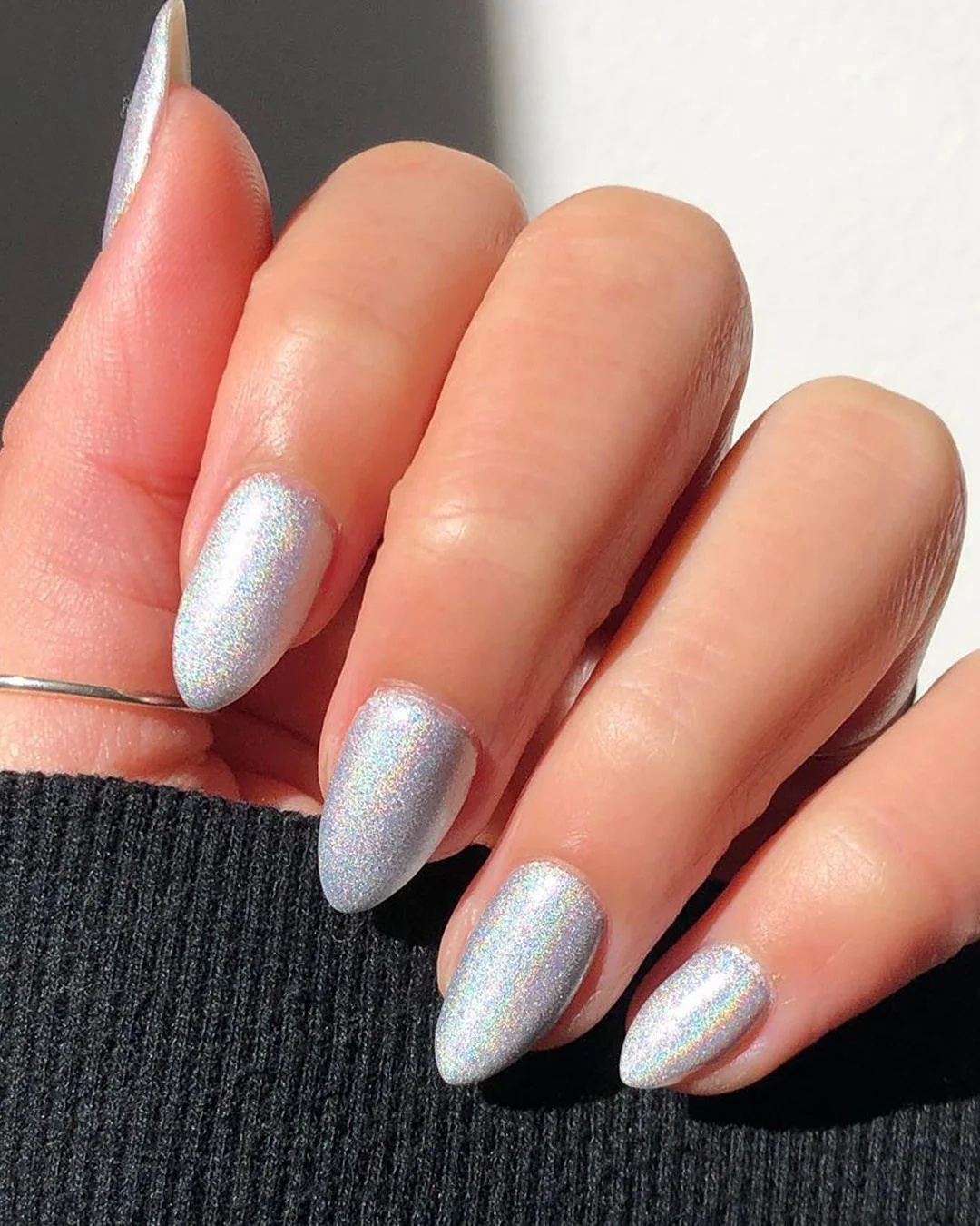 Sterling - Holographic Nail Powder - Image 2